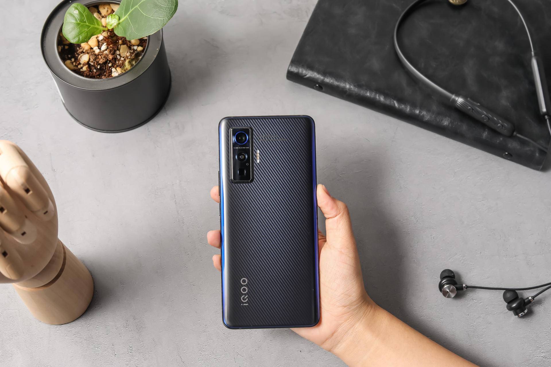 iqoo5 pro充电头是多少瓦的 1e110306460241c48baf58a678295ed3.jpeg