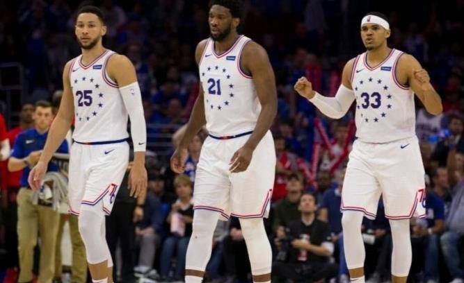 44+14+11!76人三巨小试牛刀,霍华德首秀5+5,绿军交易大获成功