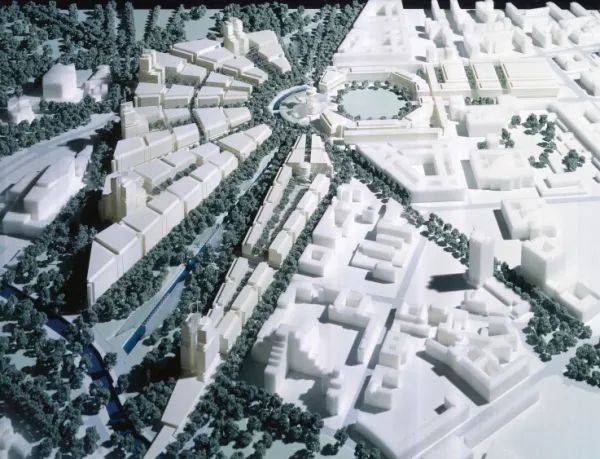 �����߼������������й����� | ר��RSHP�ϻ���Richard Paul