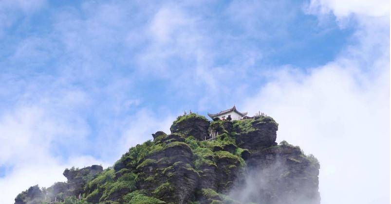海拔2300米,隐于贵州深山,被誉为现实版的天空之城_金顶