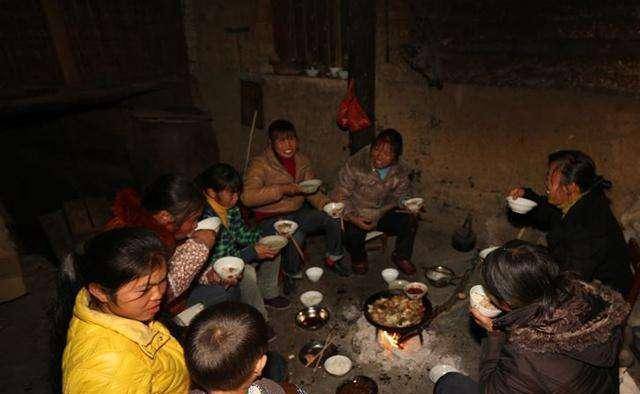 亲, 二代表, 三代了了了, 说的是什么意思