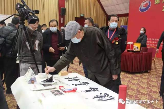 心田留与子孙耕作者房国东再获殊荣