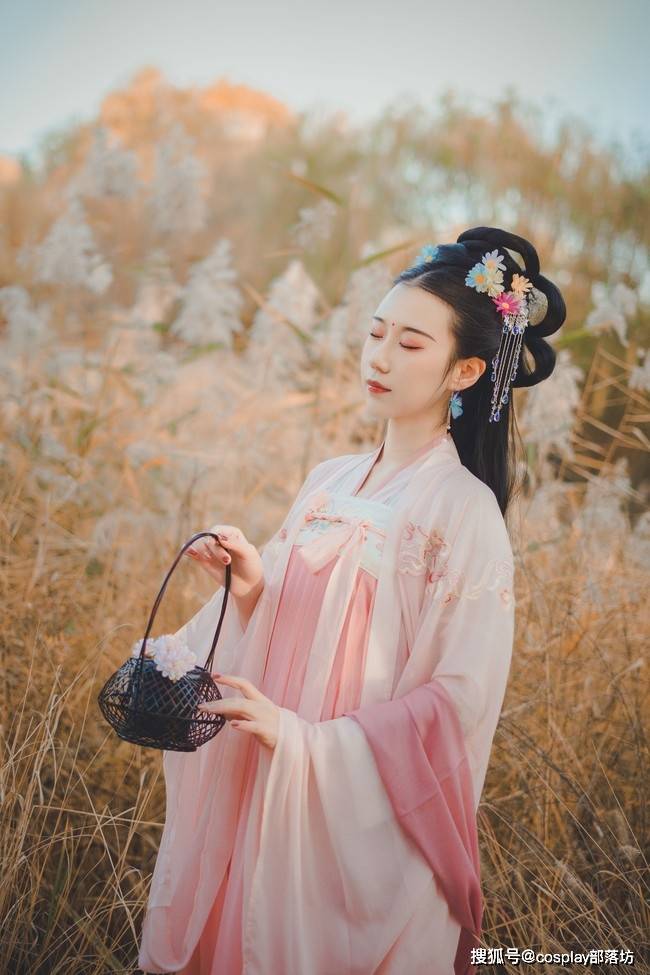 汉服:梦中的蝴蝶_coser