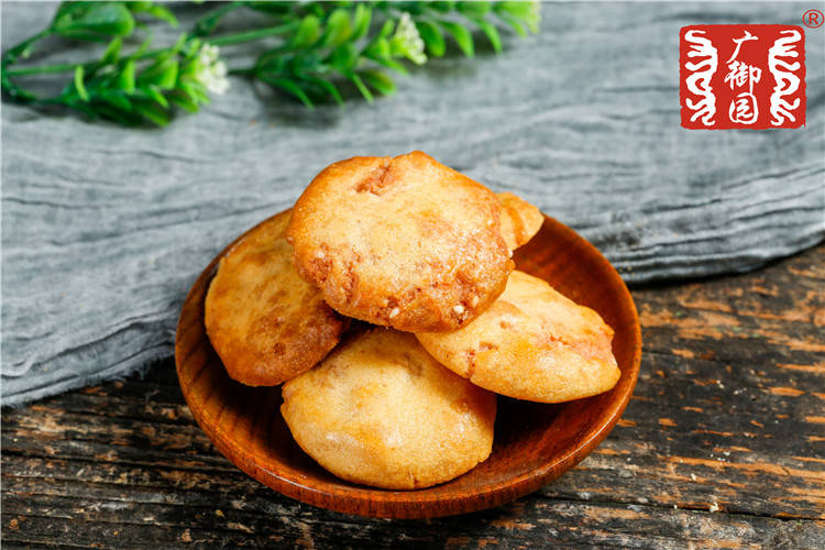 广东名特产网红食品:广御园"鸡仔饼"的前世今生