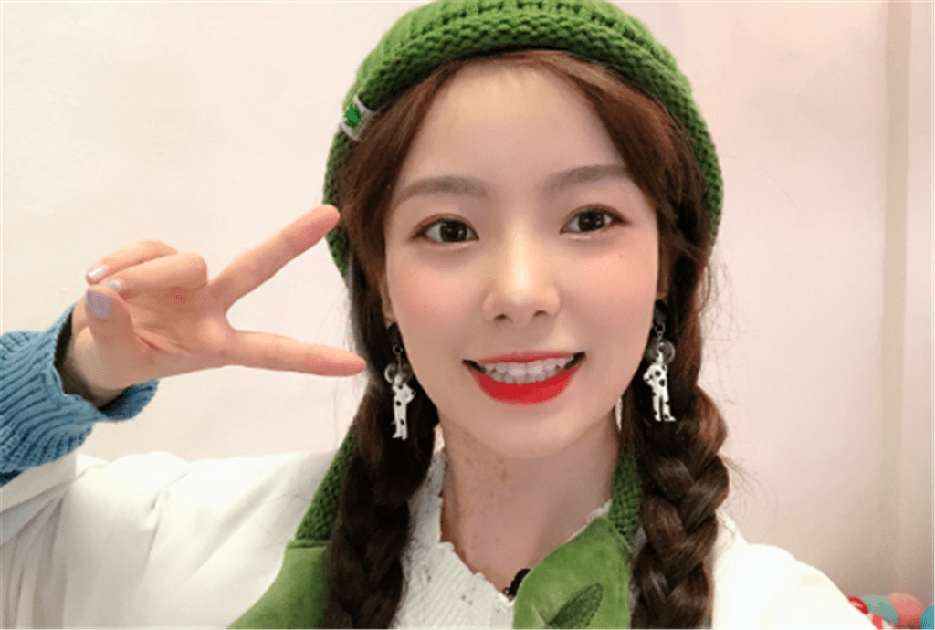 硬糖少女303陈卓璇翻唱的这首歌太好听了张艺凡都想要