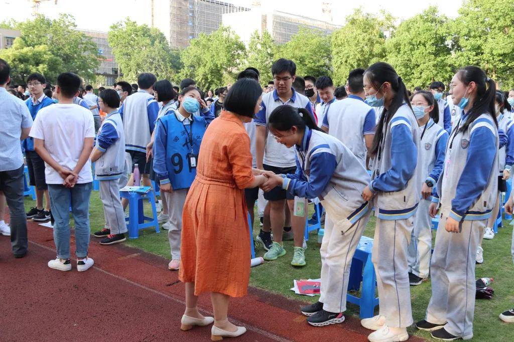 徐跃斌老师杭州市萧山区示范初中回澜初中初三中考励志演讲会