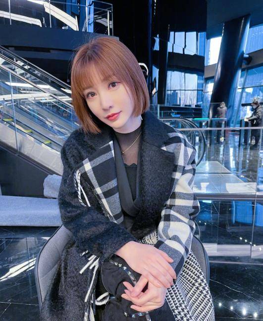 就算在娱乐圈这个颜值至上的圈子中来说也是一位顶级女神般的存在,也