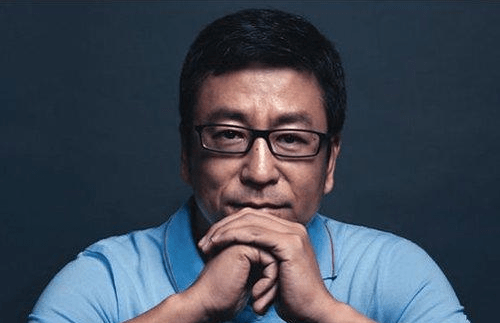 白岩松谈爱妻:你不欺我少年穷,我定不负你糟糠恩_朱宏钧
