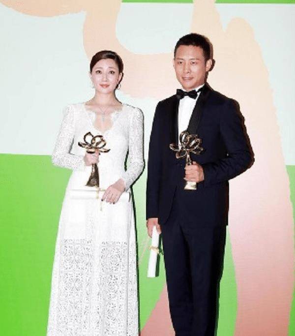 原创实力演员张译:娶大六岁妻子,婚前无人识婚后成影帝,今幸福无比