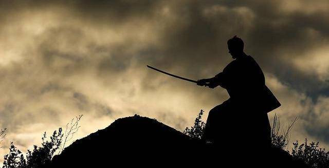 剑,古代冷兵器的代表,却温暖着中国人的深厚情怀_剑术