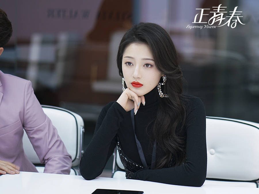 《正青春》热播 王秀竹刻画职场女性精彩群像