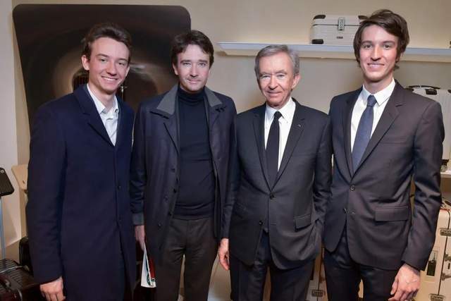 frederic,antoine,bernard 和 alexandre arnault