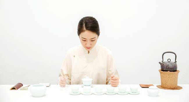 王琼:茶修十礼