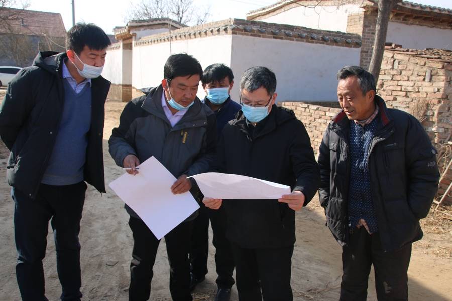 滨州阳信县领导与云成长一同考察研学基地