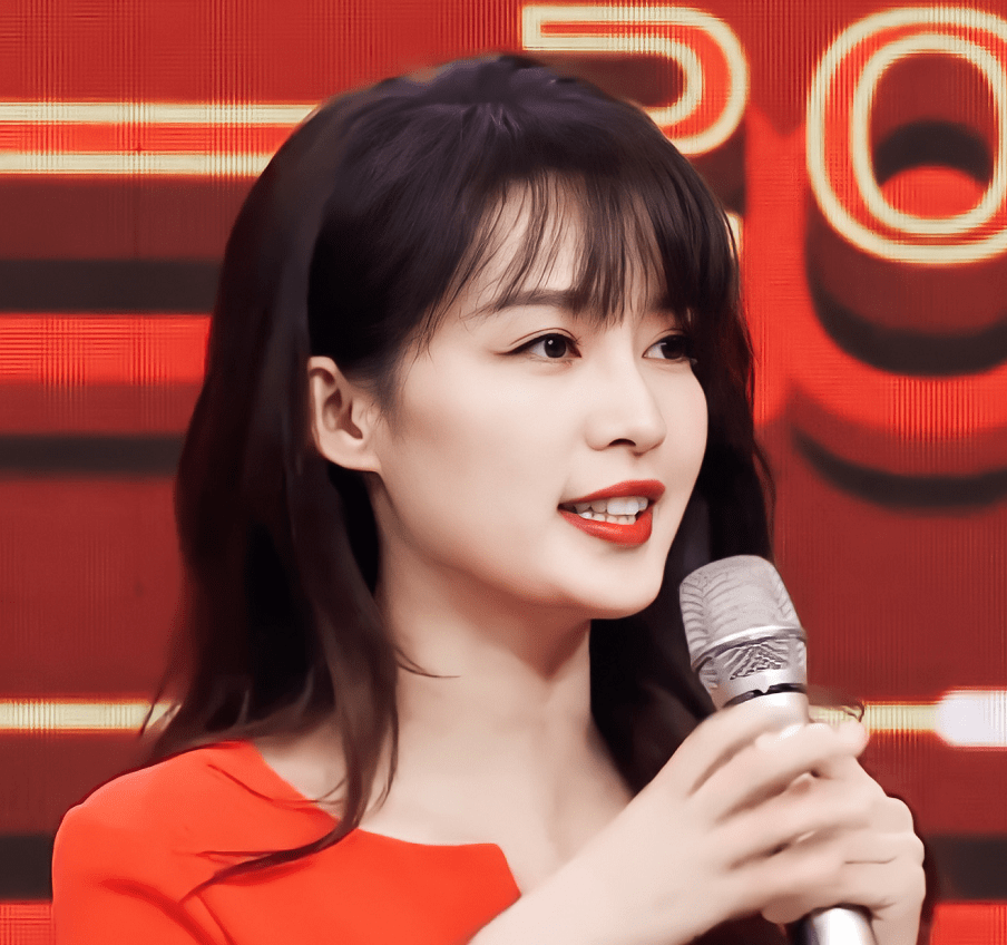 原创杨幂金晨李沁同框,《春晚进行时》,养眼的美女盛宴期待你来养眼