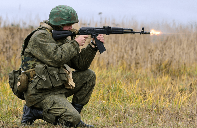 神兵杀器!俄罗斯最顶级步枪武器:ak-74m果然不一般