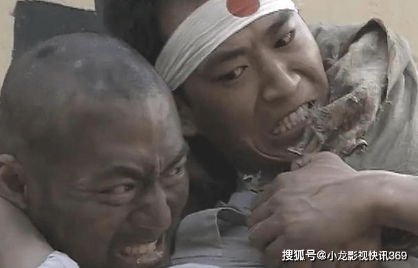 魏和尚几乎是全程吊打日军特种队队长,甚至打的小鬼子毫无招架之力