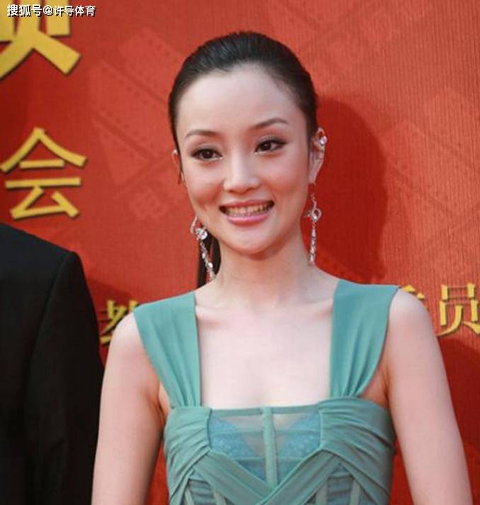一组明星老照片,时光飞逝,他们如今都不再年轻,全认识