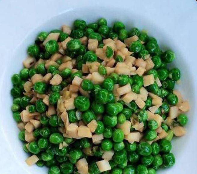 简单家常菜:蟹味菇炒扁豆,素炒豌豆,鲜美杏鲍菇,椒盐排条