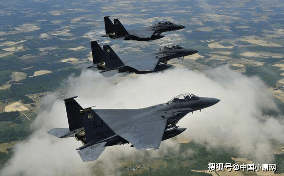 f-117"夜鹰"战斗机:美军第一款隐身战机,被击落后黯然退役