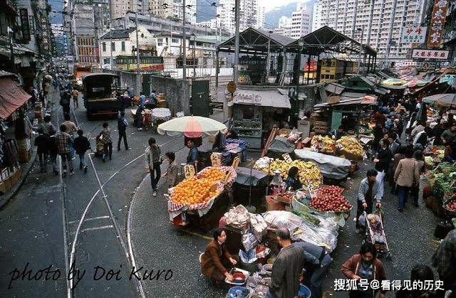 老照片 1984年的香港街头 充满了生活气息