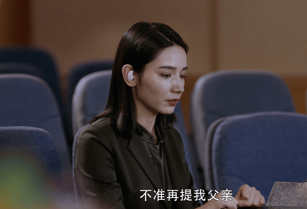 原创《暴风眼》苗霏胆大心细,与沉睡者斗智斗勇,堪称女中豪杰:佩服