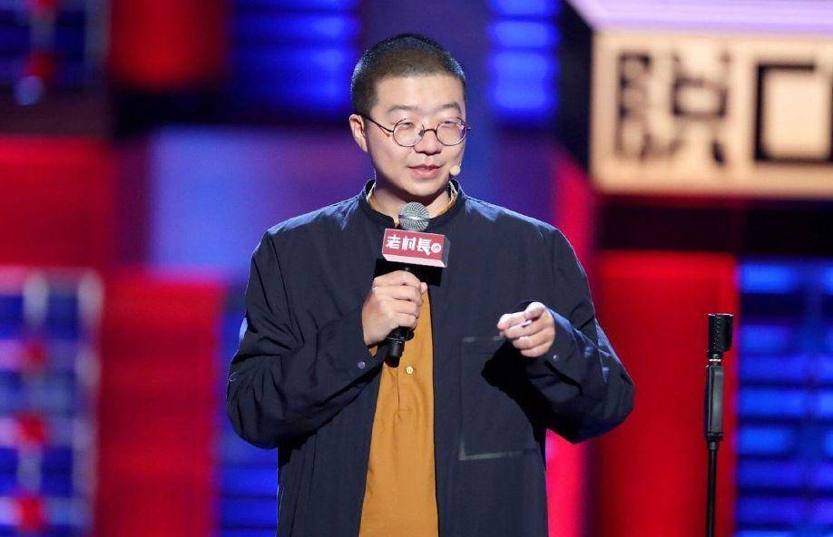 李诞的诗云扑面水平如何初看不知所云再读回味无穷