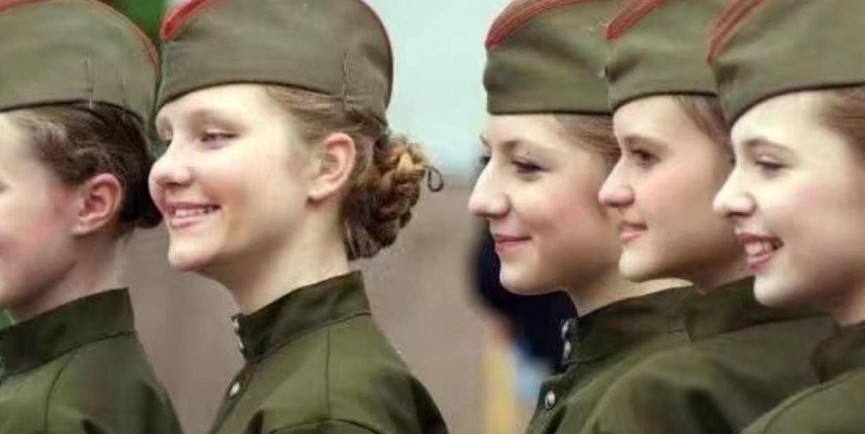 原创俄罗斯女兵"貌美如花",退役之后为何却没人要?