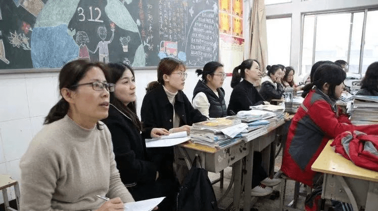 滕州市优秀课例展评滕州至善中学教师风采