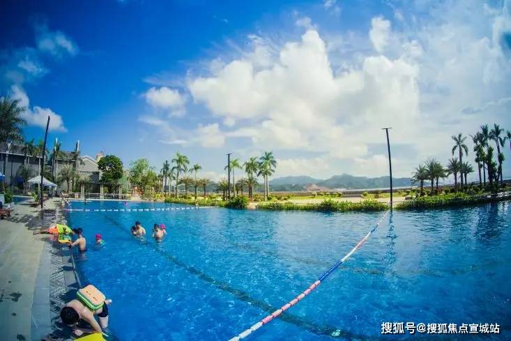 惠州富力湾—面朝大海,春乱花开!