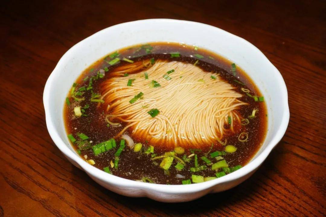 胥城的这一碗奥灶面花头精还挺多