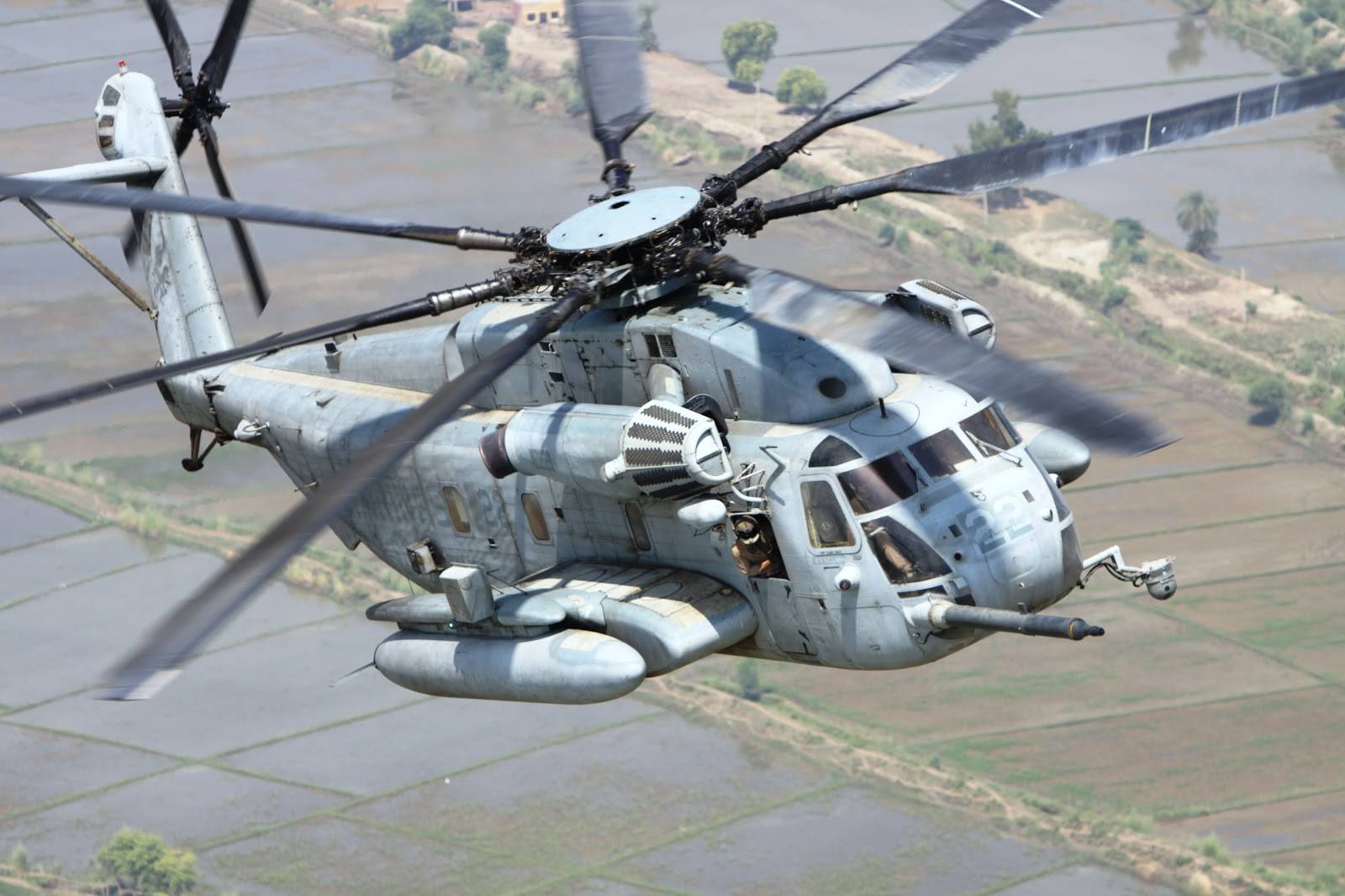 原创超级种马直升机性能不凡,采购费用飙升,连f-35都甘拜下风!