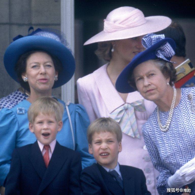 英国威廉王子和哈里王子之间的关系,就像当年英国女王伊丽莎白二世和