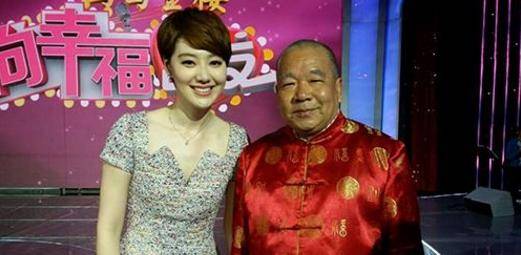 "临时工"主持人王冠被央视"辞退"后,疑因绯闻缠身毁掉