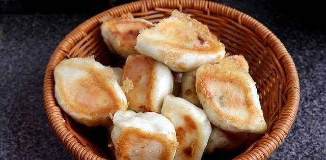 原创家常水煎包,外层金黄酥脆,鲜香味美,孩子很喜欢的早餐