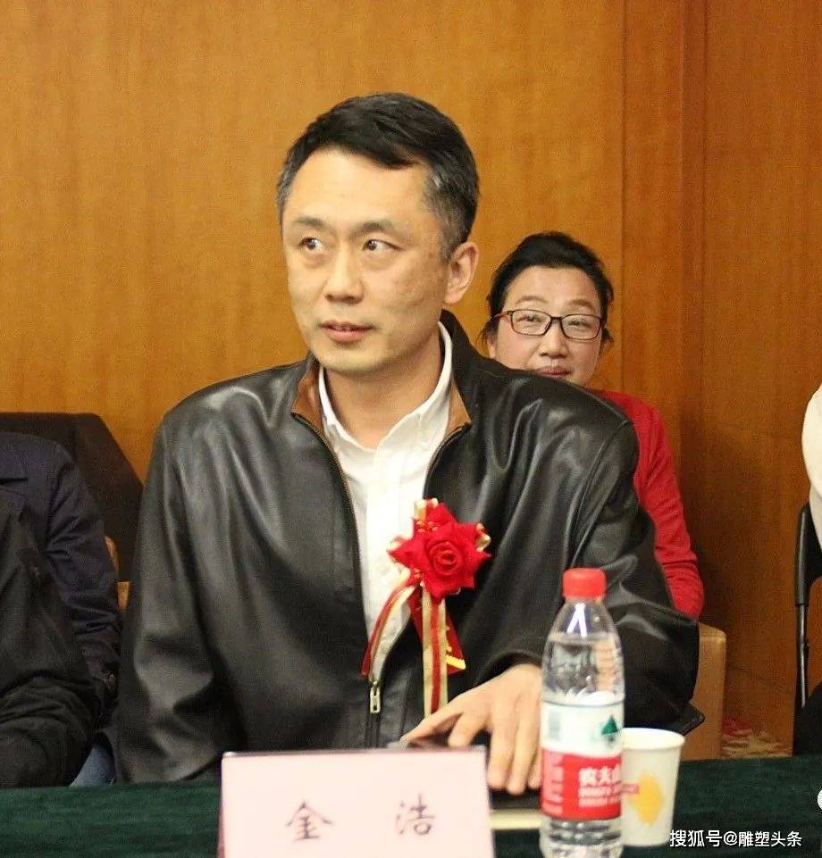 北京舞蹈学院人文与教育学院党总支书记,教授金浩北京舞蹈学院人文
