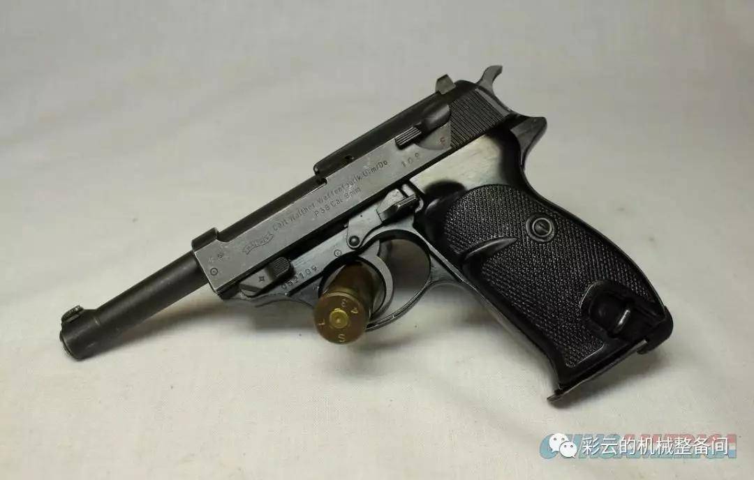 原创因冷战而复活瓦尔特p38手枪的战后复产和衍生型