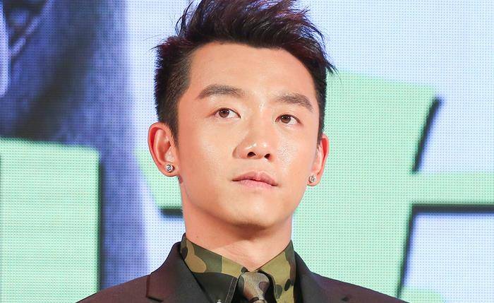 原创八卦七天关注暴涨的十大85后男明星,你最爱谁?李易峰朱一龙陈晓