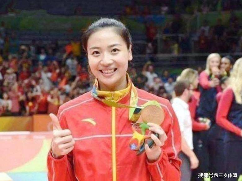 原创中国女排有名的四大美女!魏秋月气质出众,张常宁肤白貌美