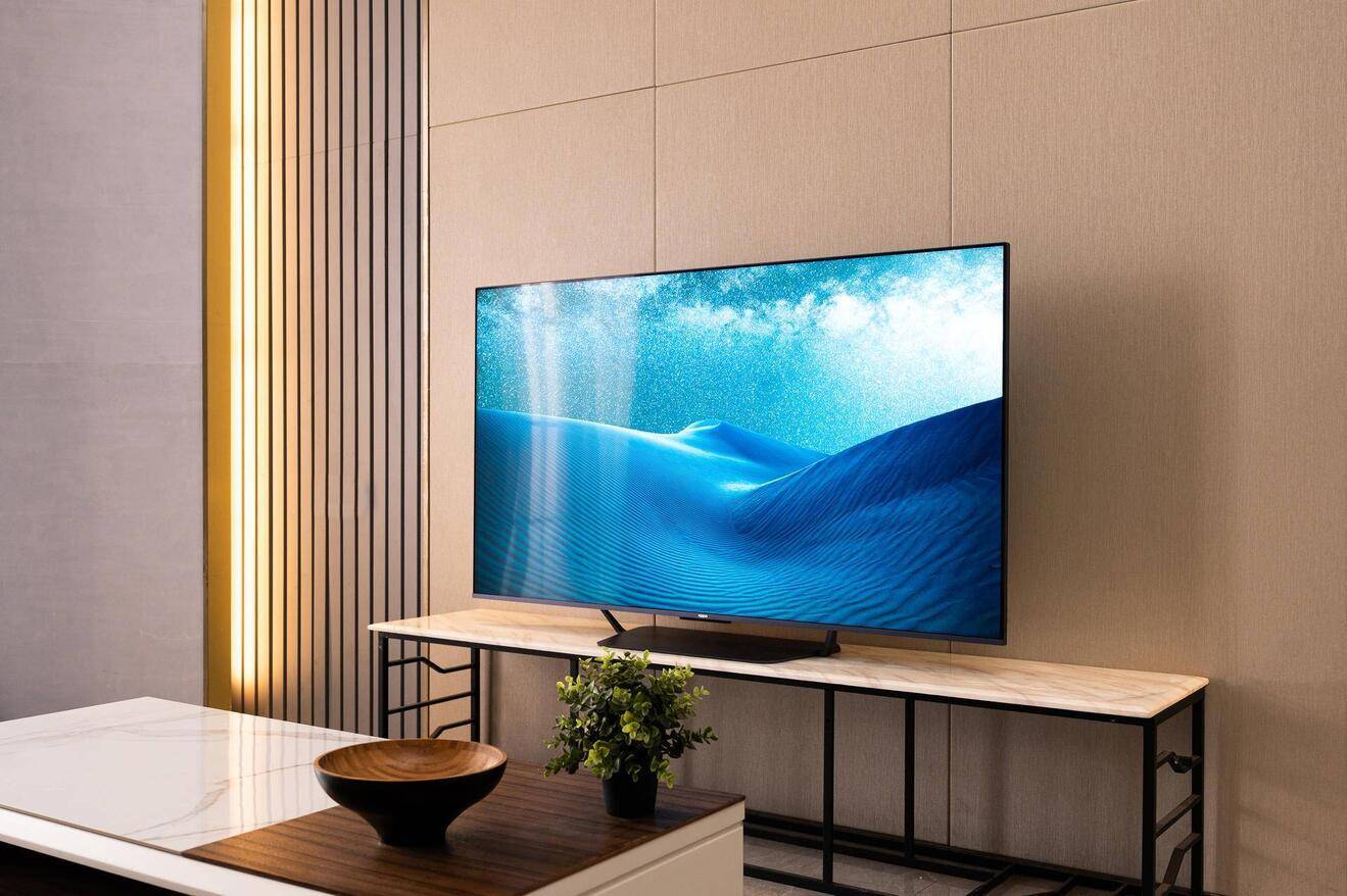 oppo智能电视k9,总共有三款尺寸规格: 43英寸,55英寸,65英寸.