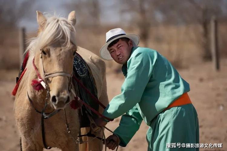 睿道影像|我套马的蒙古族兄弟