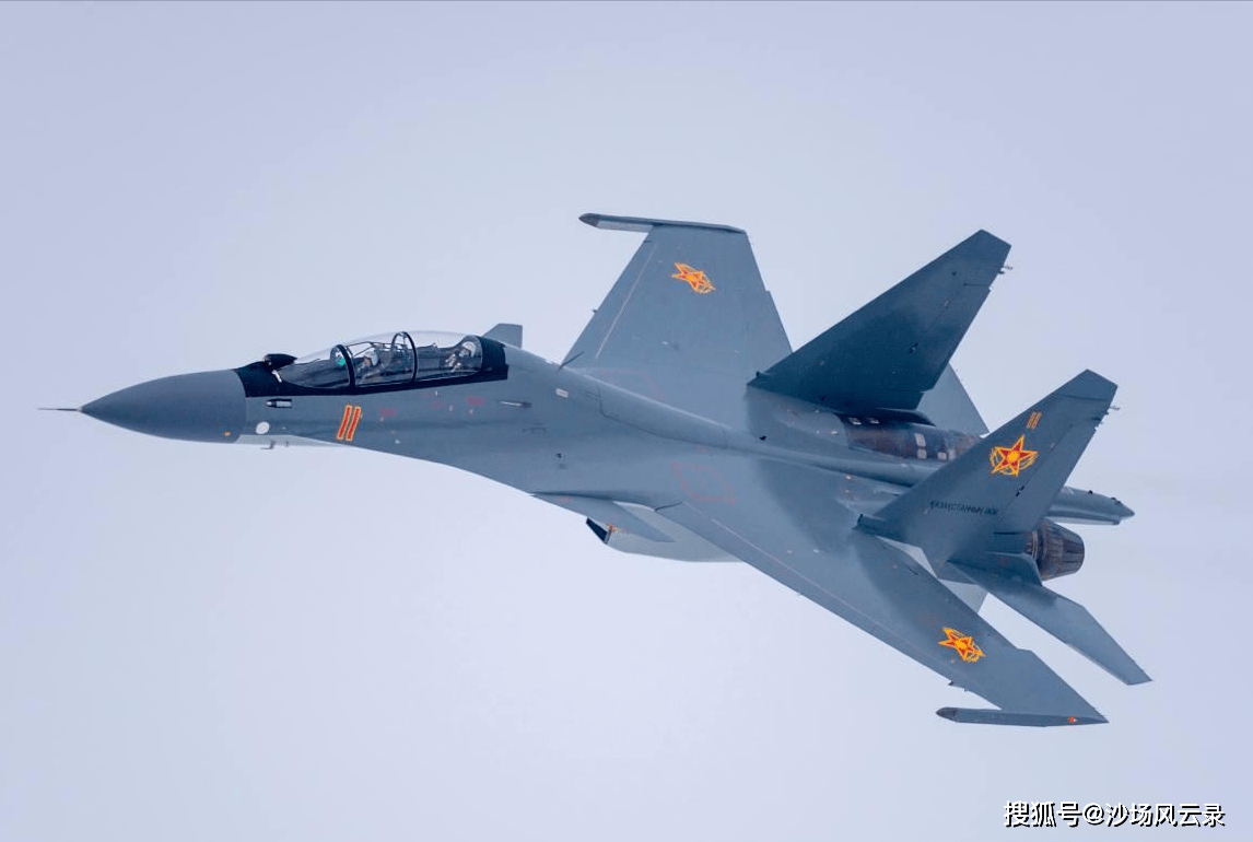 哈萨克斯坦空军苏-30sm战斗机