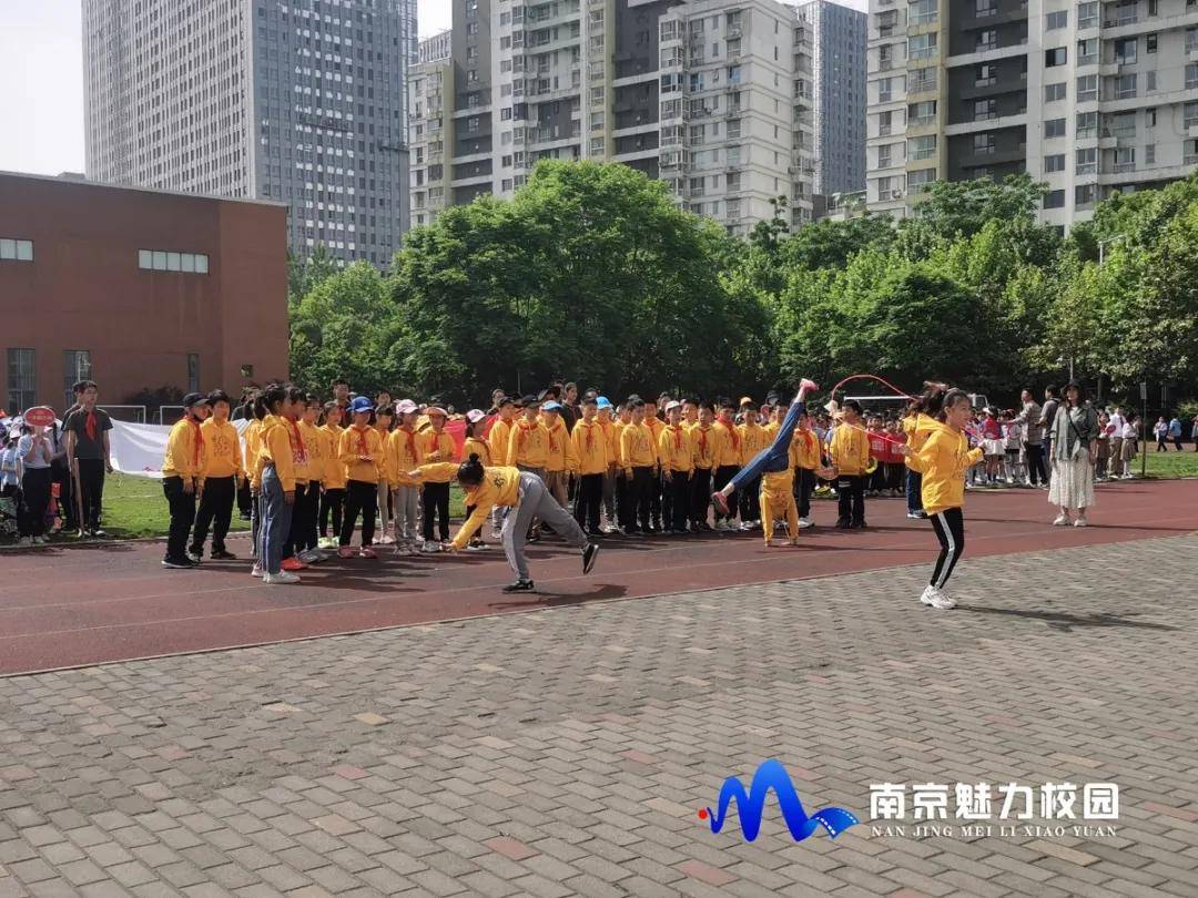 原创动态丨南京市金陵中学实验小学:让生命奔跑 让人生灿烂