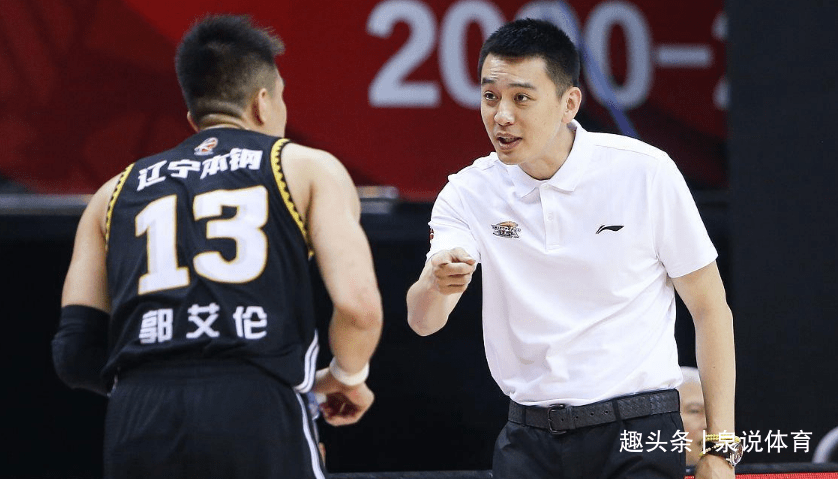 我更相信下个赛季杨鸣还会留下来担任辽宁的主教练