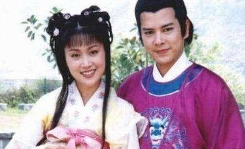 梁小冰晒与老公结婚照贺结婚20周年祝英台与马文才一直幸福生活