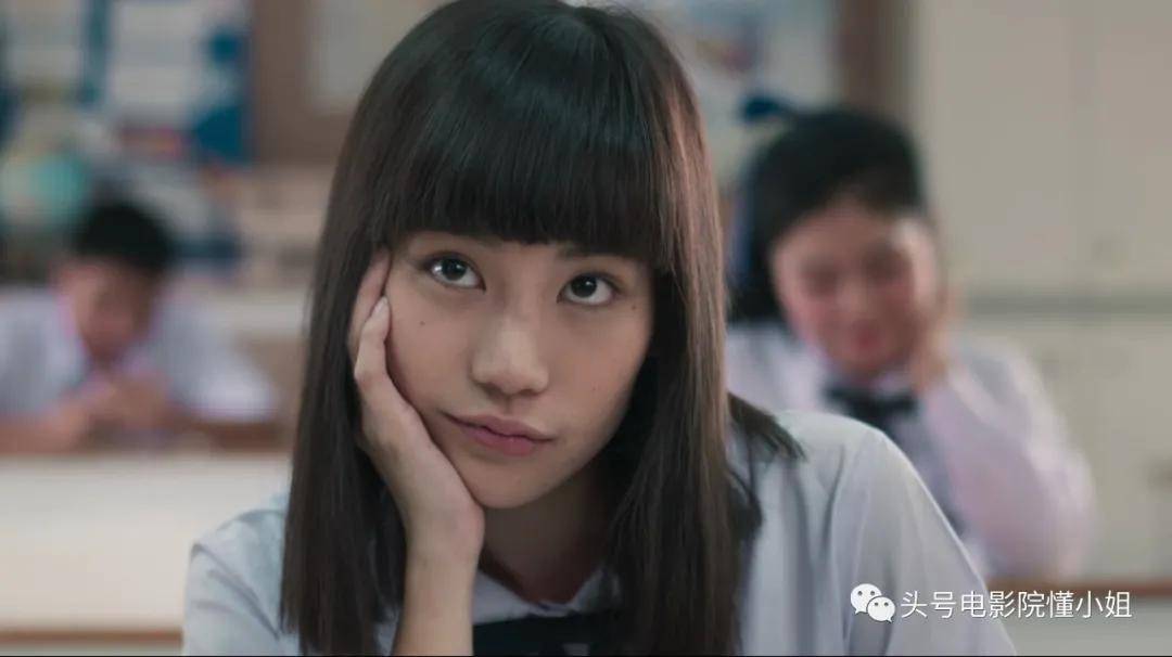 《禁忌女孩》影评:8.5分R级暗黑剧!校园恶女回归,一口气放出8集,全是真实事件改编