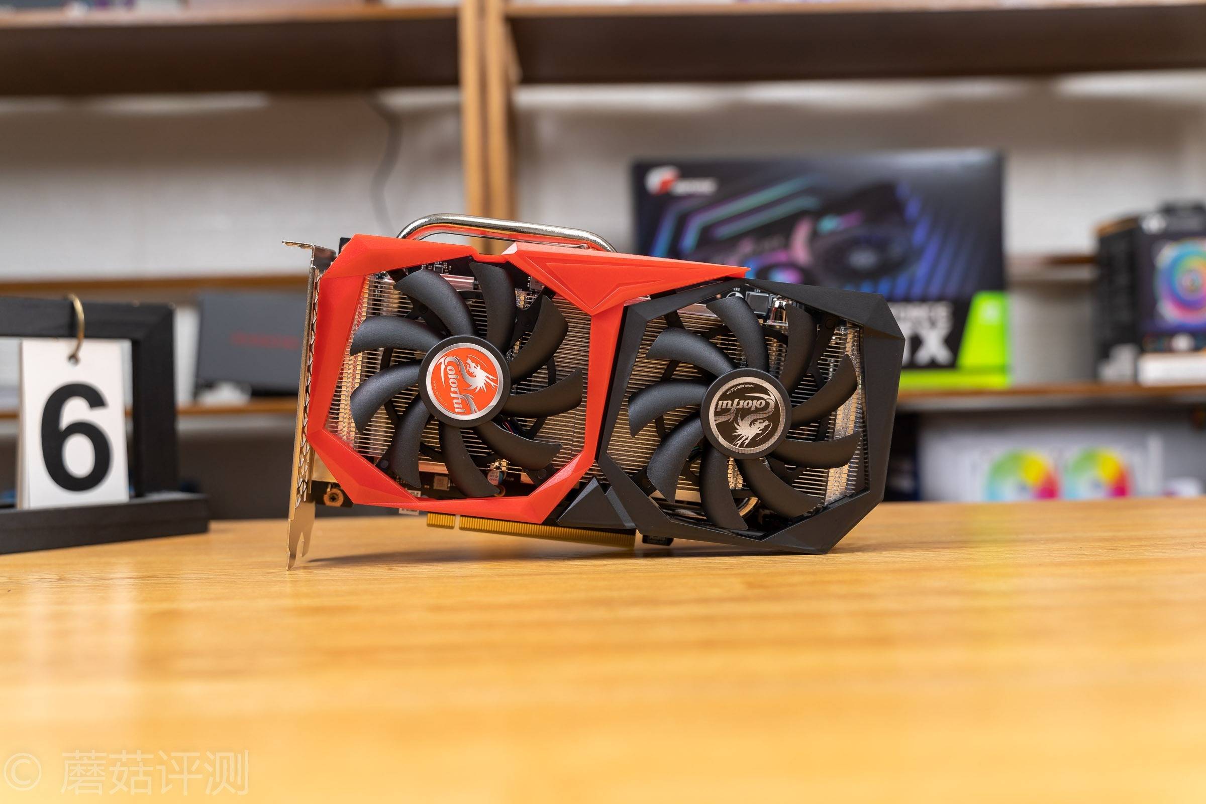七彩虹gtx1650,七彩虹显卡型号档次图 七彩虹战斧gtx1650电竞游戏显卡 评测