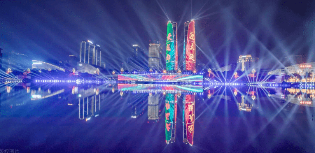 城市攻略 | 成都五一网红打卡地,这四个我为何单看好ta?