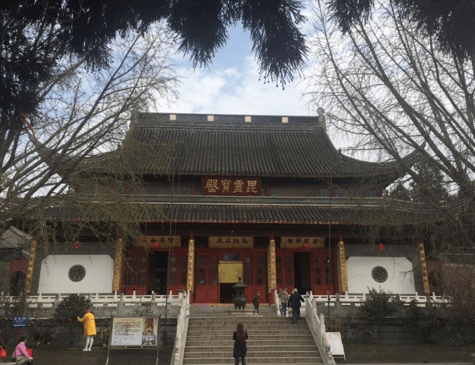 南京一座千年古寺至今已有1500多年历史门票20元游客络绎不绝