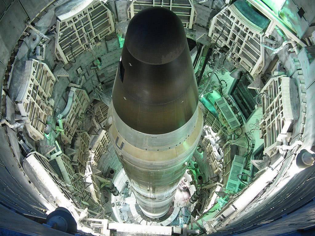 手握多少枚核弹头才够用?在美国面前,只关注核武库的规模还不够